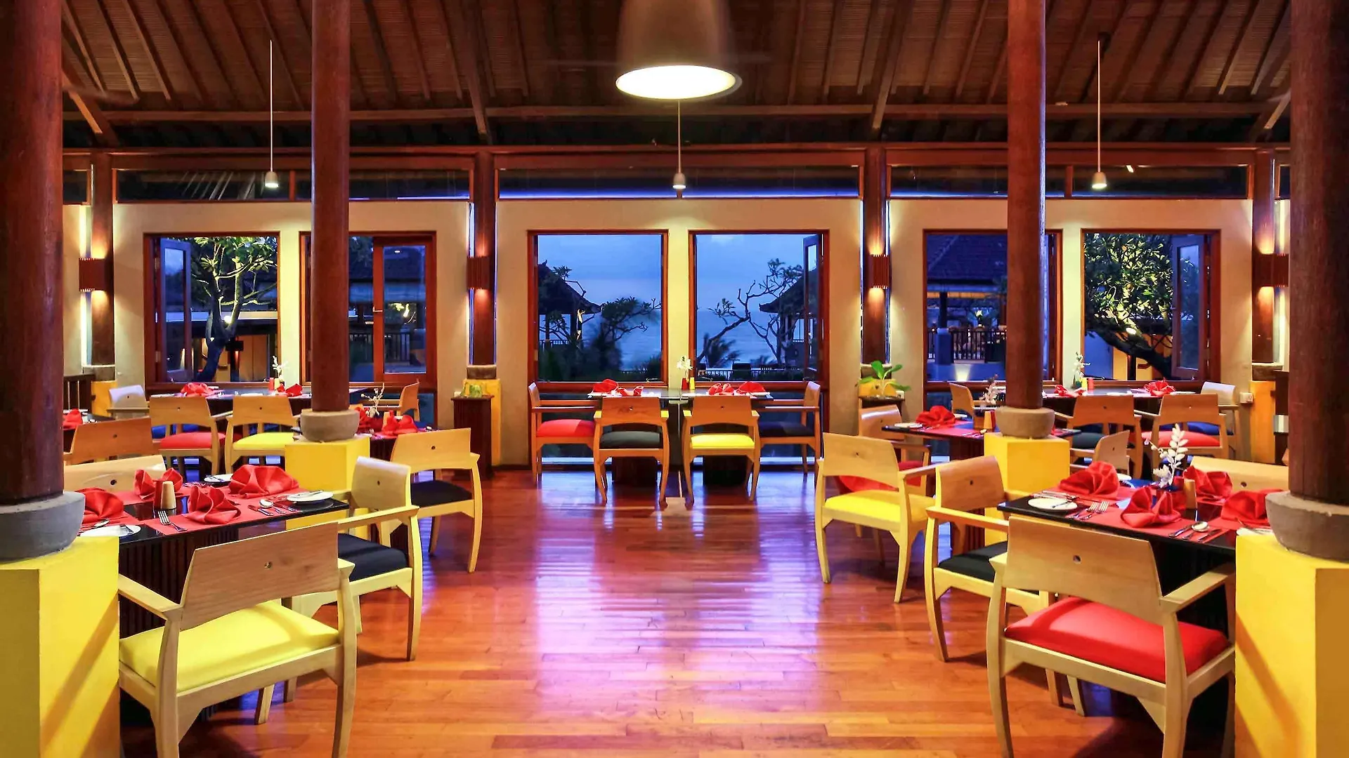 Mercure Kuta Lombok Hotel