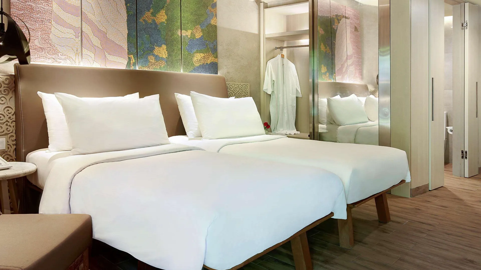 Mercure Kuta Lombok 4*,  Indonesien